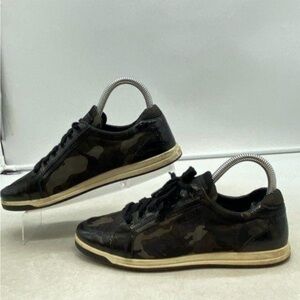Prada camo tennis shoes